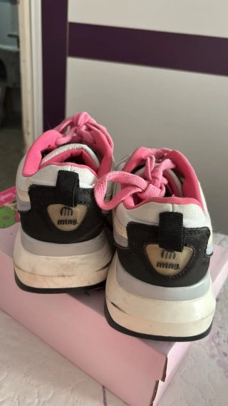 Zapatillas MTNG Talla 38