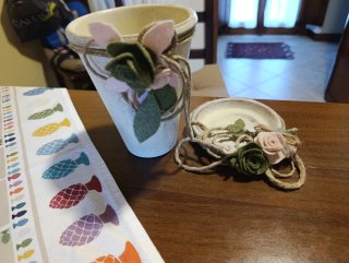 Decorazioni floreali fatte a mano