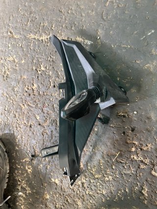Intermitente Izq. Aprilia SR 125 GT 2024