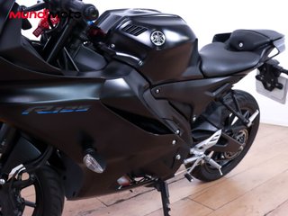 YAMAHA YZF R 125