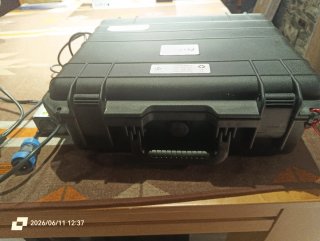 Batería Litio 12V 90Ah Maleta Conector