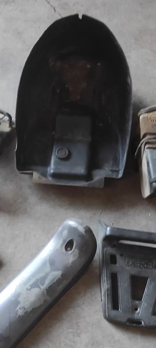 Tapa carburador Derbi Variant Box