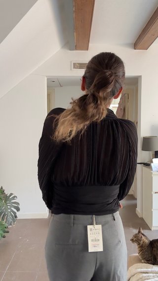 Blusa Zara Negra con Lazada