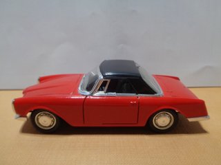 Miniatura Facel Vega 2 - 1962 (1:43)
