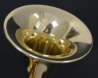 Trompeta Sib Courtois Evolution III Lacada