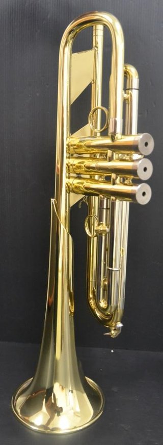 Trompeta Sib Courtois Evolution III Lacada