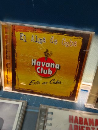 Lote 7 CDs Música: Labordeta y Mundo