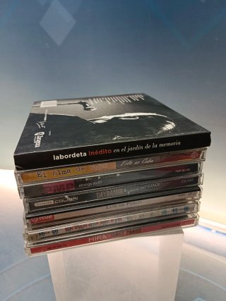 Lote 7 CDs Música: Labordeta y Mundo