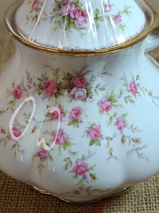 Tetera Porcelana Inglesa Paragon Victoriana Rose