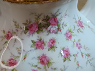 Tetera Porcelana Inglesa Paragon Victoriana Rose