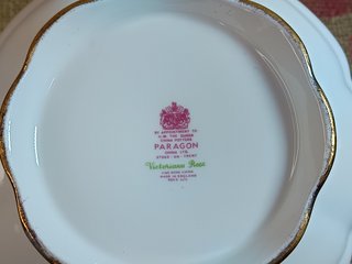 Tetera Porcelana Inglesa Paragon Victoriana Rose