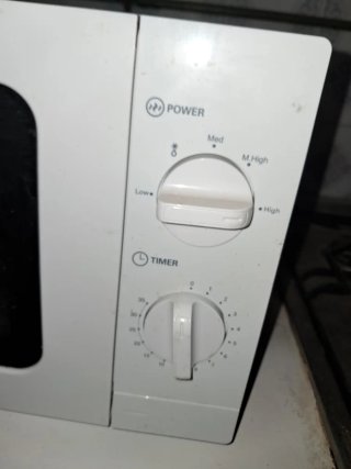 Microondas blanco OK. Precio negociable