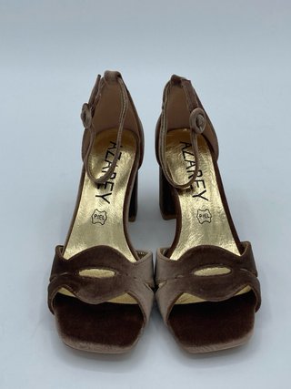 Sandalias tacón terciopelo taupe