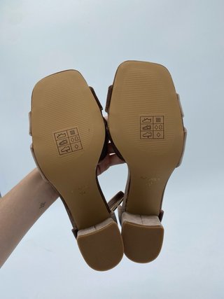 Sandalias tacón terciopelo taupe