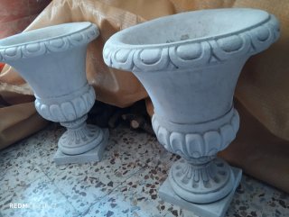 Maceta de piedra para jardín