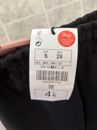 Pantalón corto Lefties algodón negro Talla S