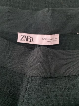 Conjunto Zara punto verde Talla M