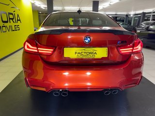 BMW M4 COMPETITION
