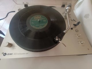 Tocadiscos Vintage LEAK 3001