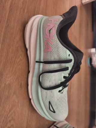 Zapatillas Hoka Clifton 9 Talla 39
