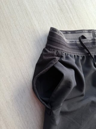 Pantalones cortos Nike Pro Pantalincini