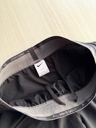 Pantalones cortos Nike Pro Pantalincini