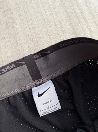 Pantalones cortos Nike Pro Pantalincini