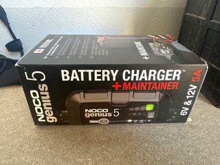Cargador de Baterías Coche/Moto