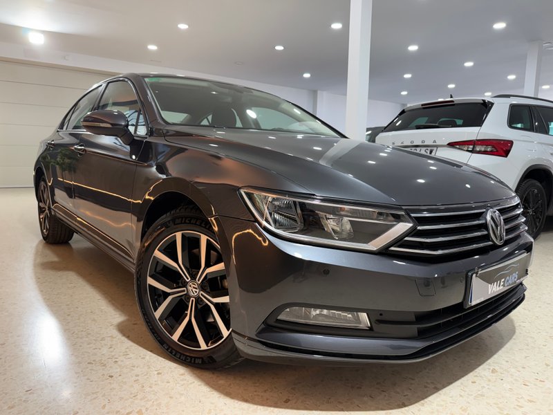Volkswagen Passat 1.6 TDI BMT Advance 2018, foto 16