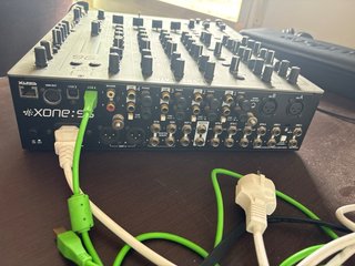 Mesa de mezclas Allen & Heath Xone 96
