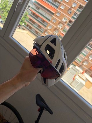 Bicicleta Van Rysel NCR CF + Accesorios