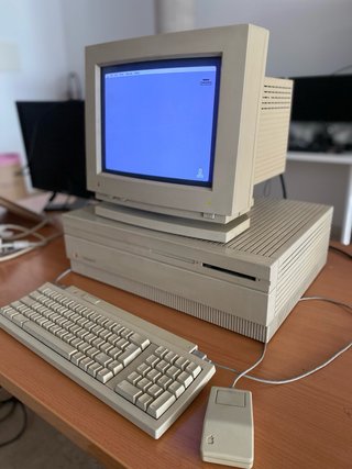 Apple Macintosh II M5000