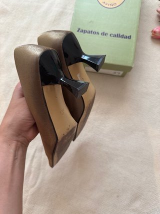 Tacones Navarro Avino Talla 37 Color Marrón