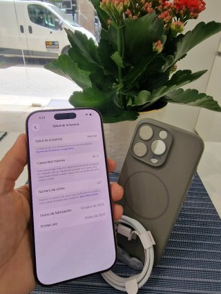 iPhone 16 Pro 256GB Titanio Desierto