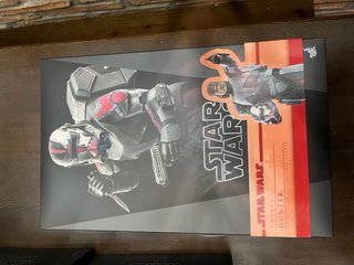 Hot Toys Star Wars Hunter Figura