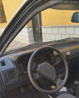 Mazda 323 1989 ubicacion  en Albolote GRANADA