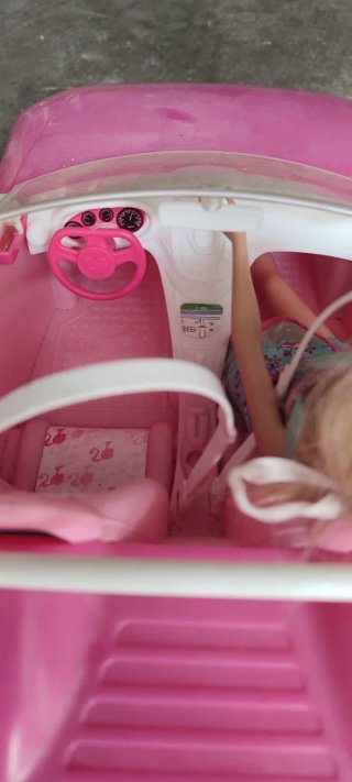 Coche rosa Barbie