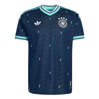 ROPA DEPORTIVA Y CAMISETAS DE FÚTBOL