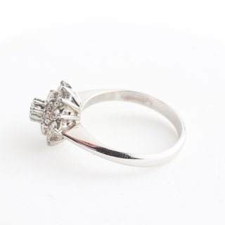 Anillo Diamantes Roseta 0.64ct Oro Blanco 18k