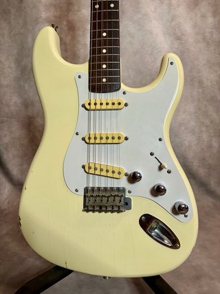 Fender Stratocaster Japan 1986 MIJ mejorada