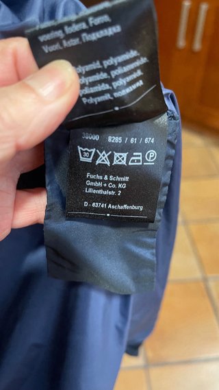 Chubasquero azul marino