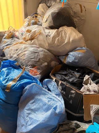 Liquidacion ropa grado b de marca 0,50€/kg