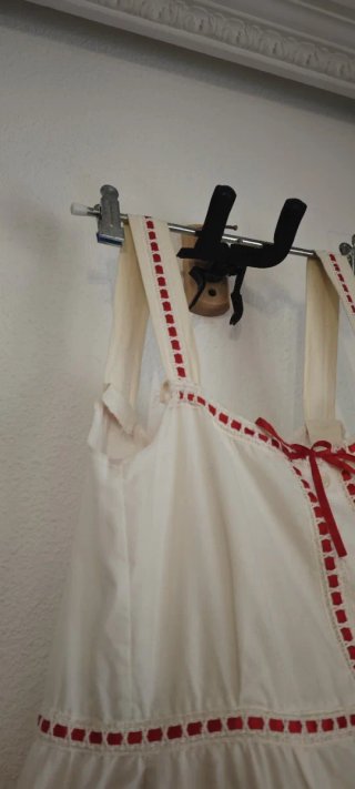 Cancán ahuecador traje regional