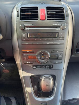 Toyota Auris 2009 Automático - Etiqueta C - ITV27