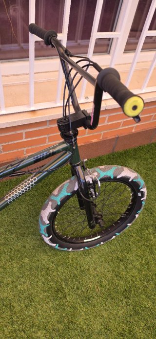 Bici BMX Wipe 500