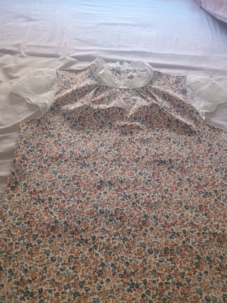 Camiseta floral talla S/M