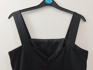 Vestido Matilde Cano Fiesta Cóctel Negro