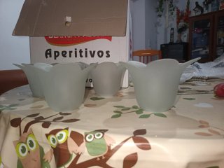 Armario de madera marrón