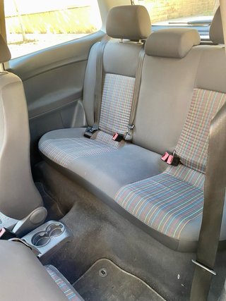 Volkswagen Polo 2004   ITV 05/27