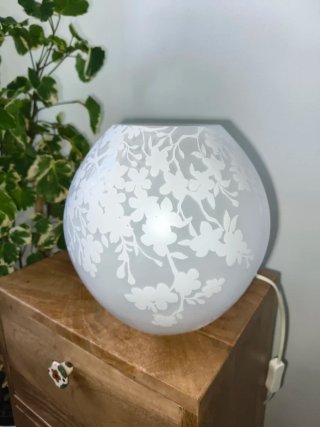 Lámpara de mesa de cristal